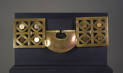 Work: Narino Gold Annealed Nose Ornament with Four Diamonds within a Square $16,000